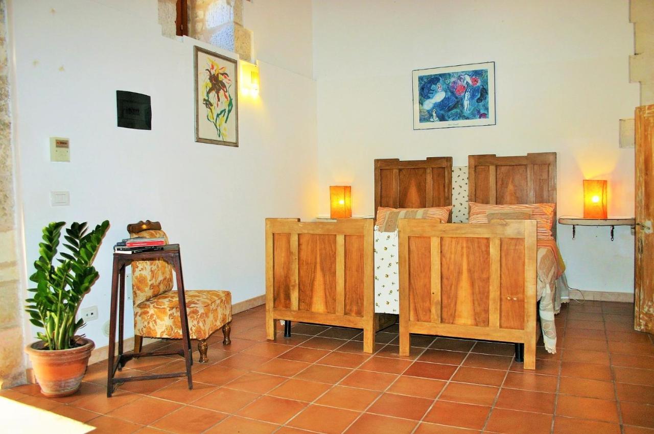 Vinciucci Bed and Breakfast Ispica Exteriör bild